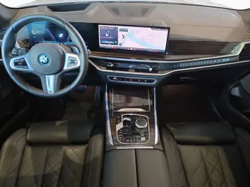 BMW X5 xDr50e M Sport Luft Pano AHK 360 H K HUD Soft