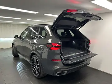 BMW X5 xDrive50e M Sportpaket Pano. B&W AHK DAB LED