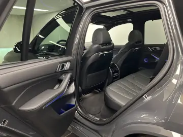 BMW X5 xDrive50e M Sportpaket Pano. B&W AHK DAB LED