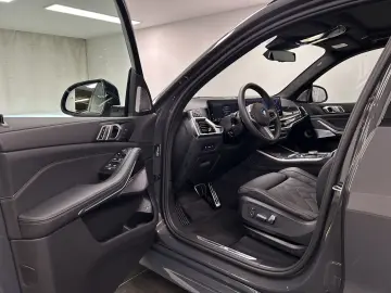 BMW X5 xDrive50e M Sportpaket Pano. B&W AHK DAB LED