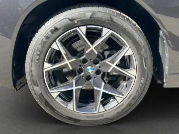 BMW X3 20 xDrive    M-Sport LED DrvAss AHK RFK DAB