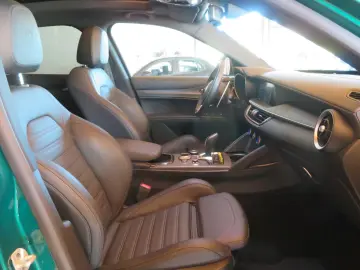Alfa Romeo Stelvio Quadrifoglio Q4 2.9 Bi-Turbo