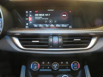 Alfa Romeo Stelvio Quadrifoglio Q4 2.9 Bi-Turbo
