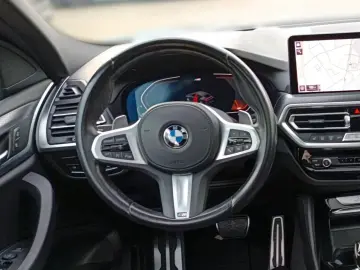 BMW X4 xDrive30i M SPORPAKET PANORAMA HEAD UP