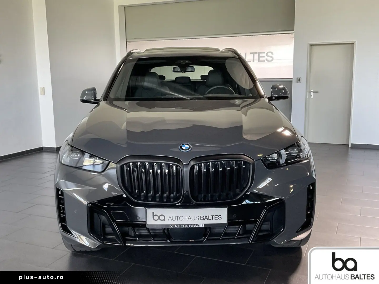 BMW X5 xD 50e M Sport Pro 22  Pano DrivPro Luft AHK