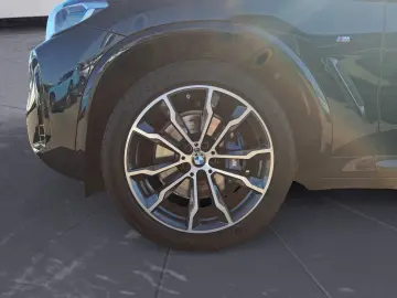 BMW X4 xDrive30d M SPORT HiFi Laserlicht Panorama Ko