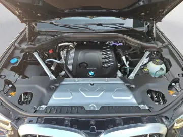 BMW X4 xDrive30d M SPORT HiFi Laserlicht Panorama Ko