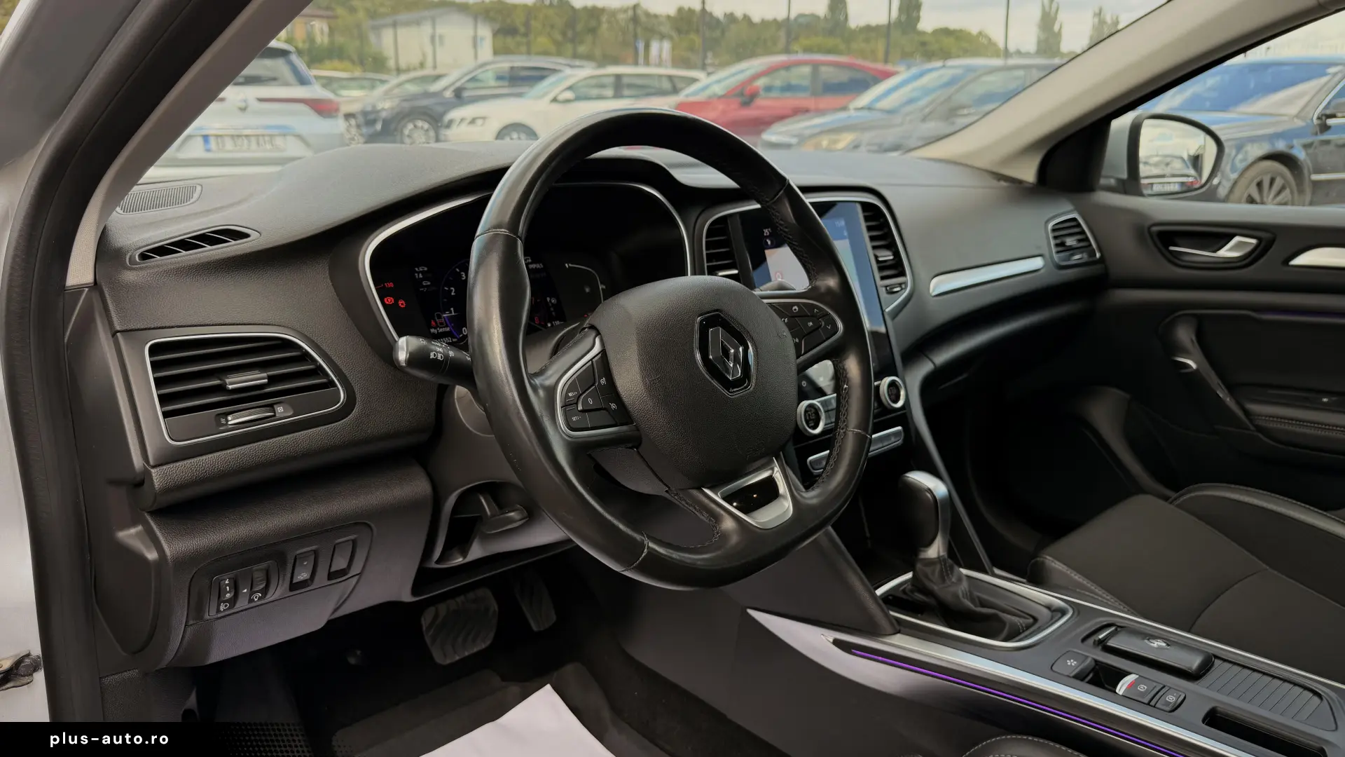 Renault Megane TCe 140 GPF EDC INTENS