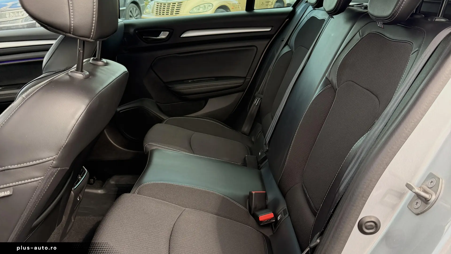 Renault Megane TCe 140 GPF EDC INTENS