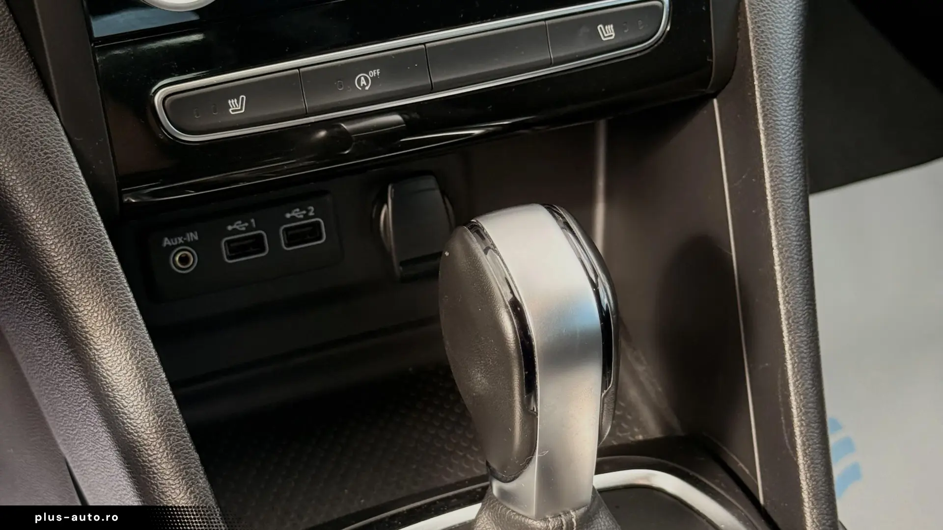 Renault Megane TCe 140 GPF EDC INTENS