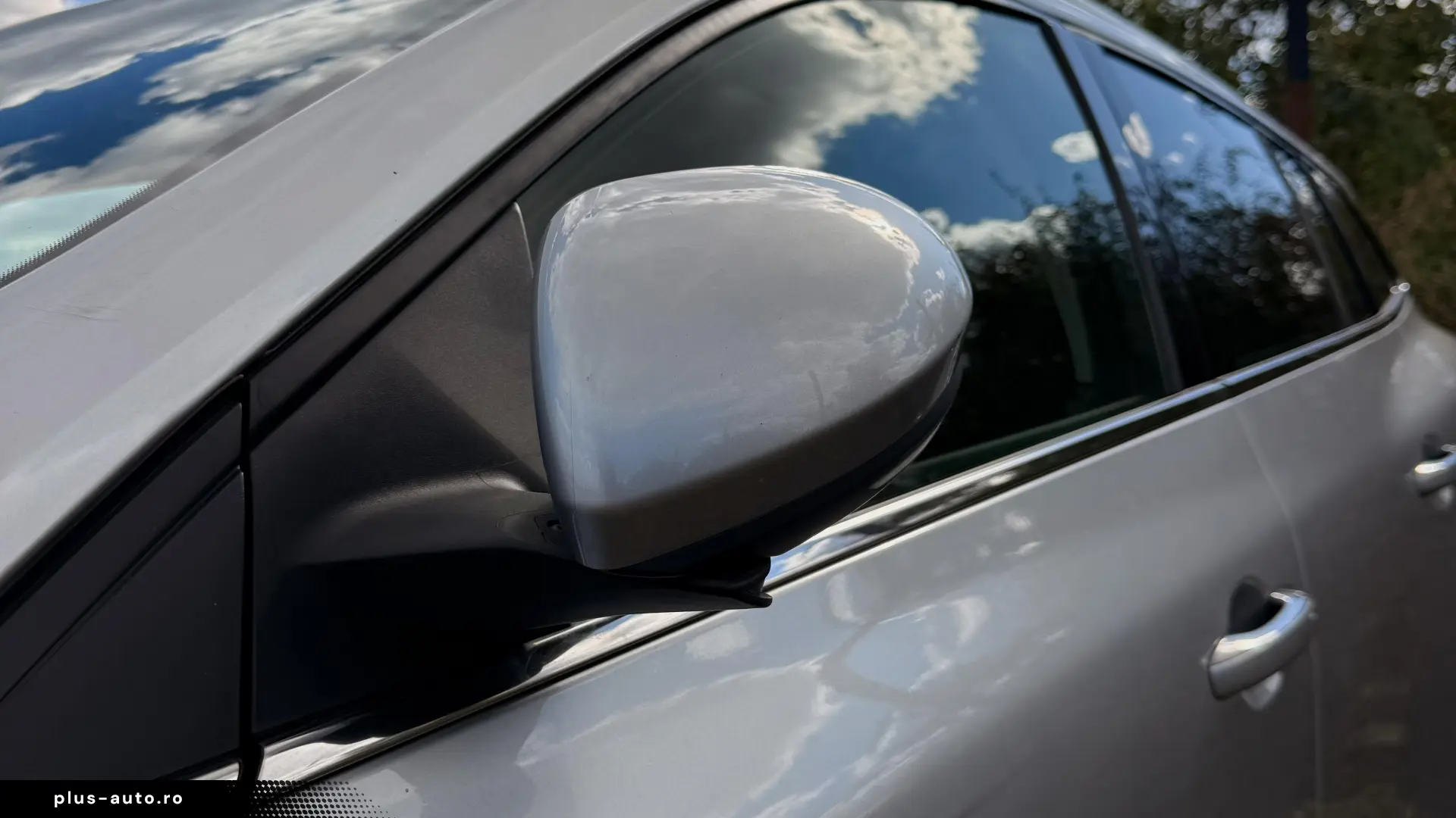 Renault Megane TCe 140 GPF EDC INTENS