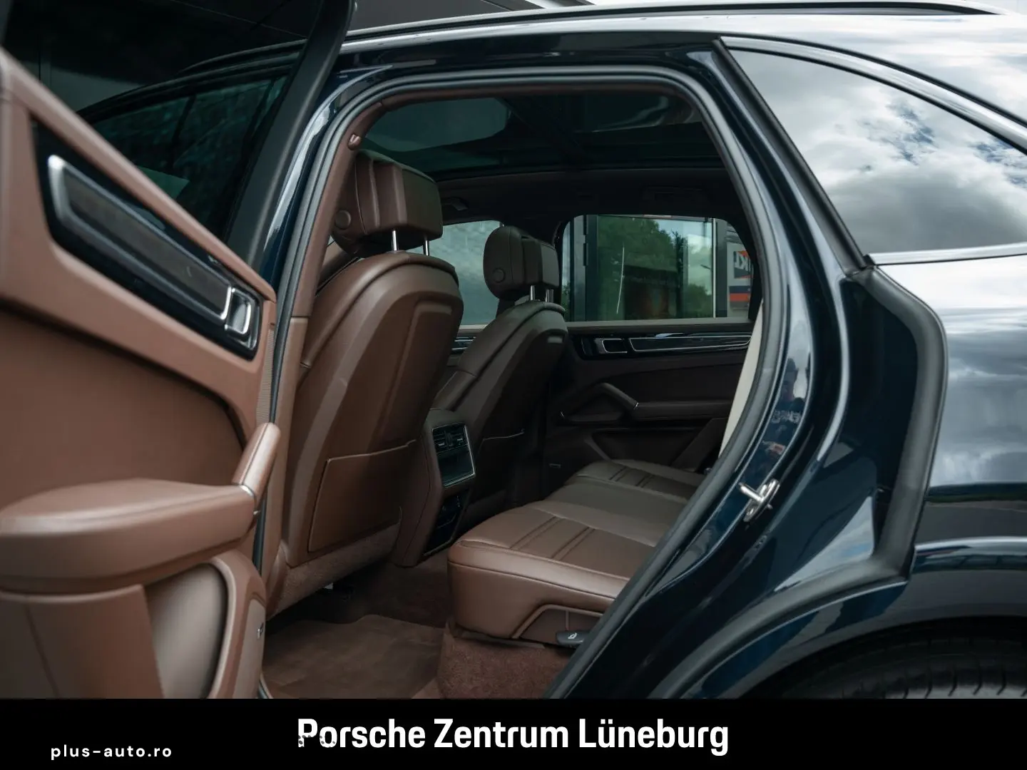PORSCHE Cayenne Platinum Edition InnoDrive Nachtsicht