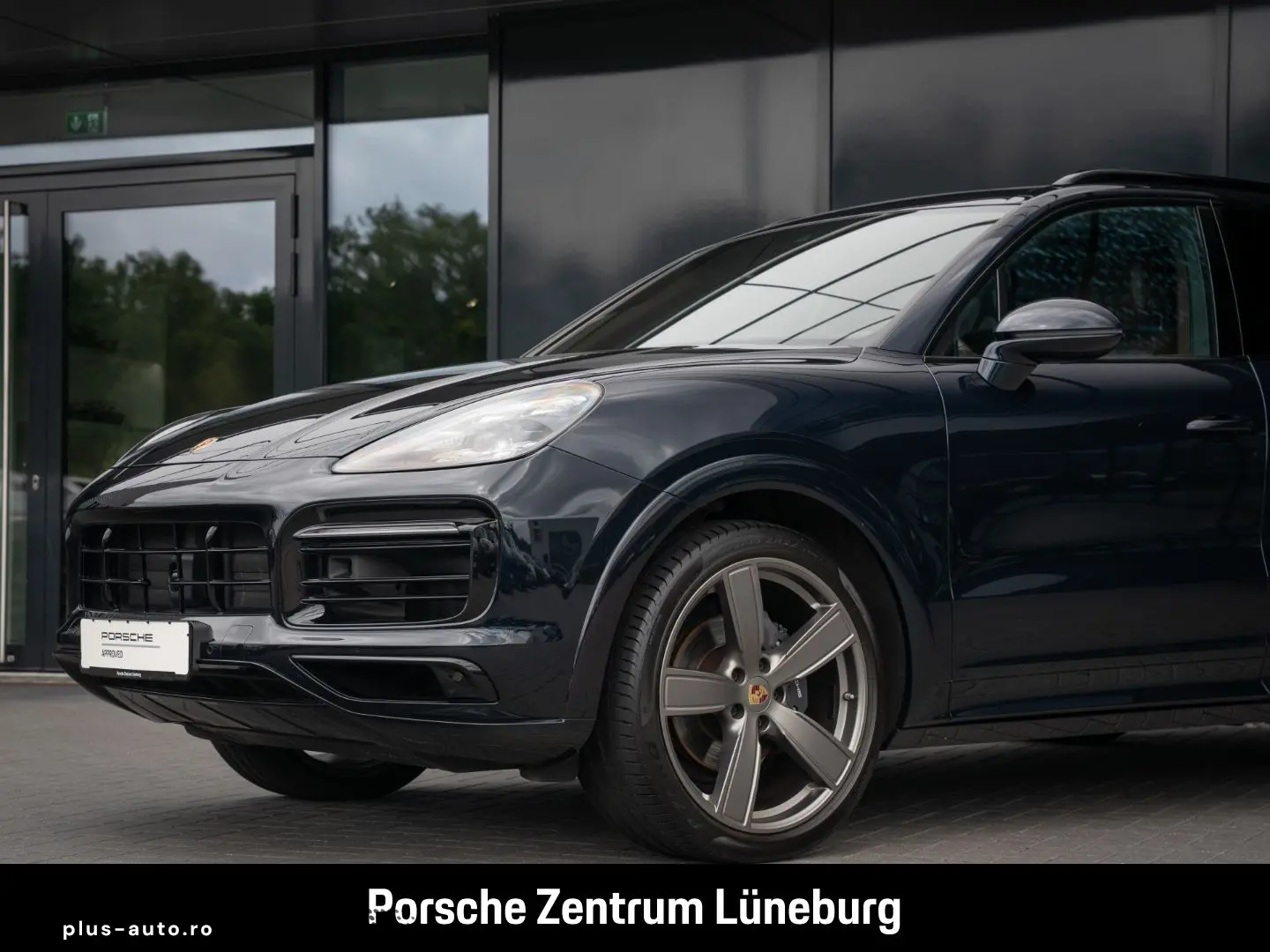 PORSCHE Cayenne Platinum Edition InnoDrive Nachtsicht