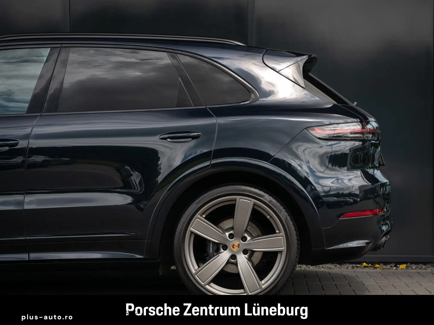 PORSCHE Cayenne Platinum Edition InnoDrive Nachtsicht