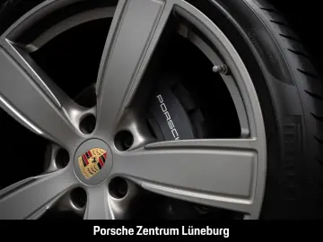 PORSCHE Cayenne Platinum Edition InnoDrive Nachtsicht