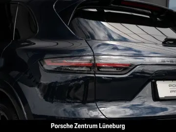 PORSCHE Cayenne Platinum Edition InnoDrive Nachtsicht