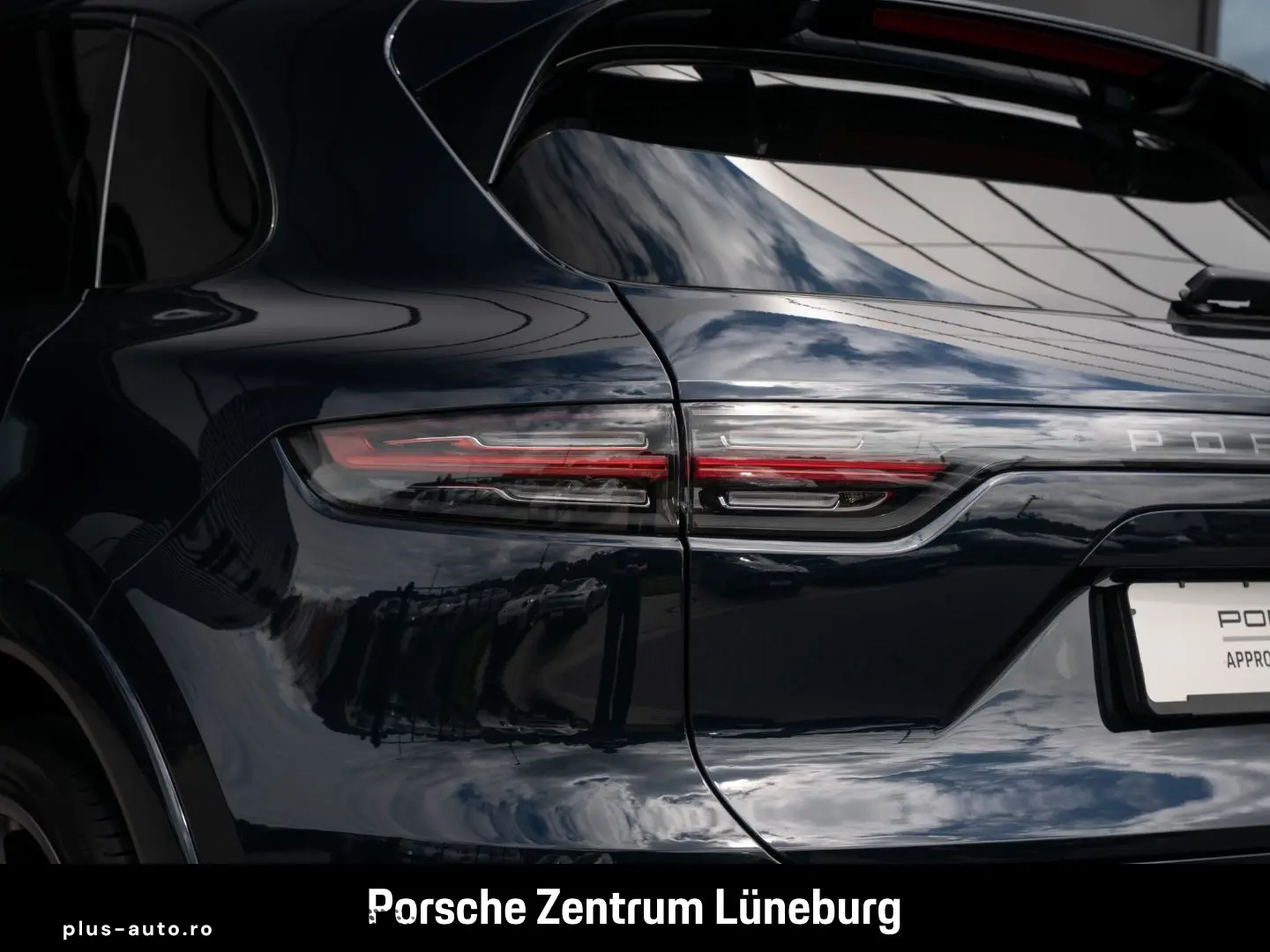 PORSCHE Cayenne Platinum Edition InnoDrive Nachtsicht