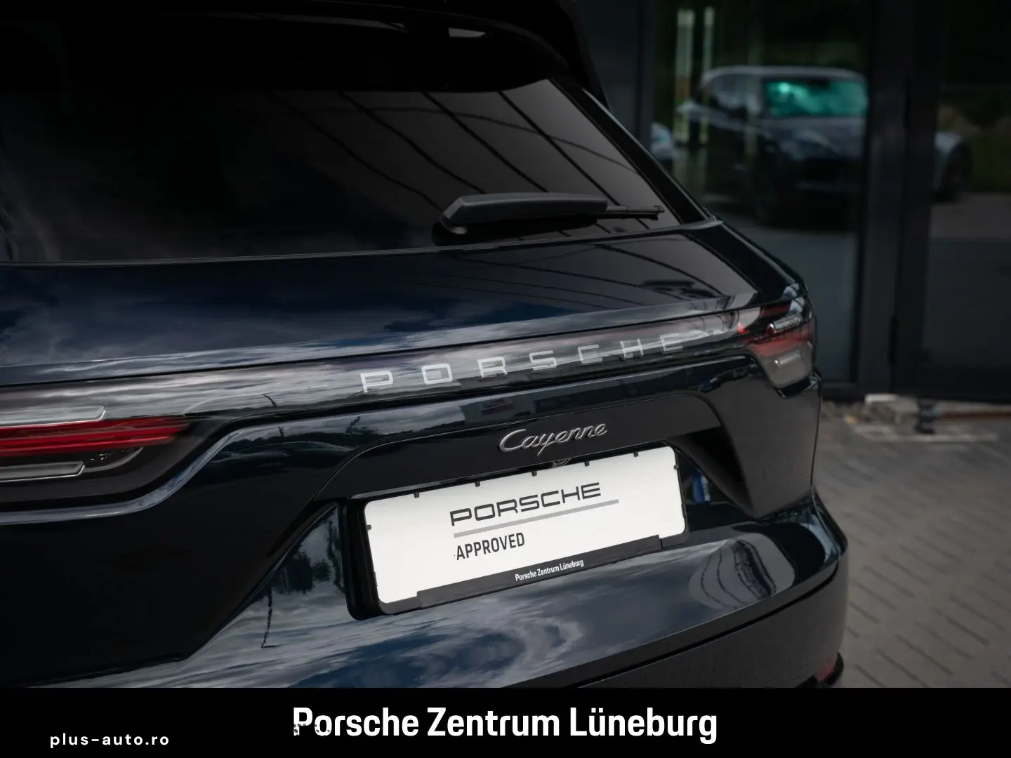 PORSCHE Cayenne Platinum Edition InnoDrive Nachtsicht