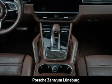 PORSCHE Cayenne Platinum Edition InnoDrive Nachtsicht