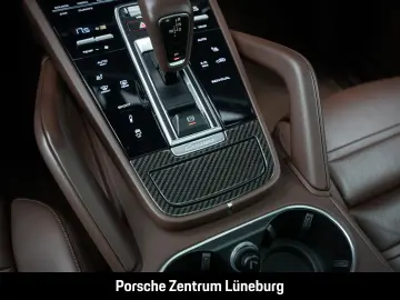 PORSCHE Cayenne Platinum Edition InnoDrive Nachtsicht