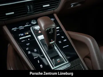 PORSCHE Cayenne Platinum Edition InnoDrive Nachtsicht