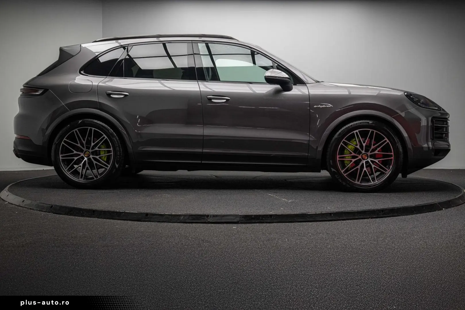 PORSCHE Cayenne  E-HYBRID - 3.0 V6 470 CH