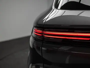 PORSCHE Cayenne  E-HYBRID - 3.0 V6 470 CH
