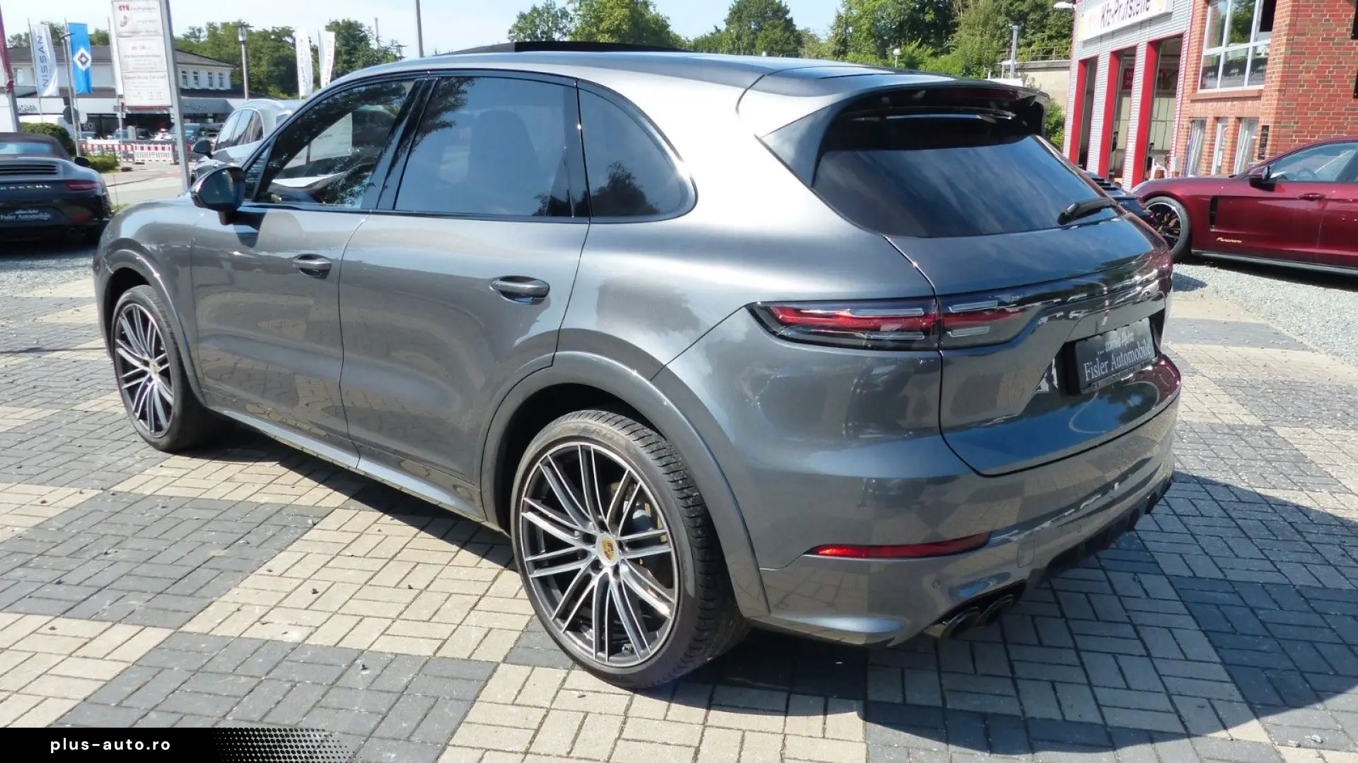 PORSCHE Cayenne S tolle Farbkombi Pano Sport Design