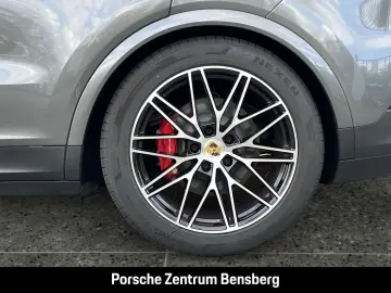 PORSCHE Cayenne S