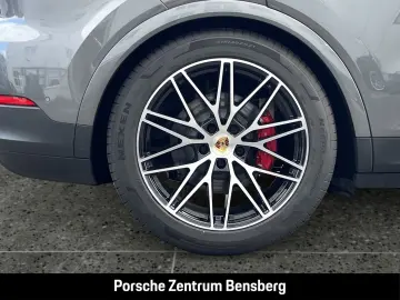 PORSCHE Cayenne S
