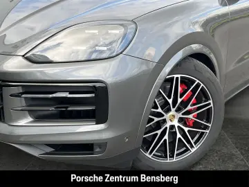 PORSCHE Cayenne S