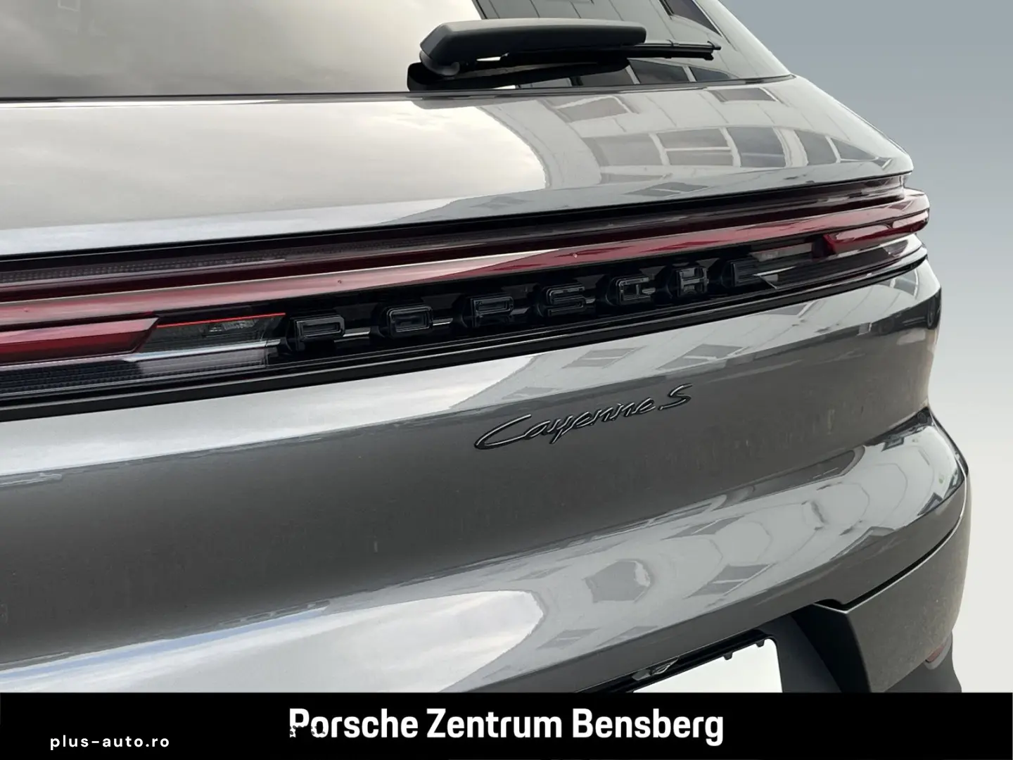 PORSCHE Cayenne S