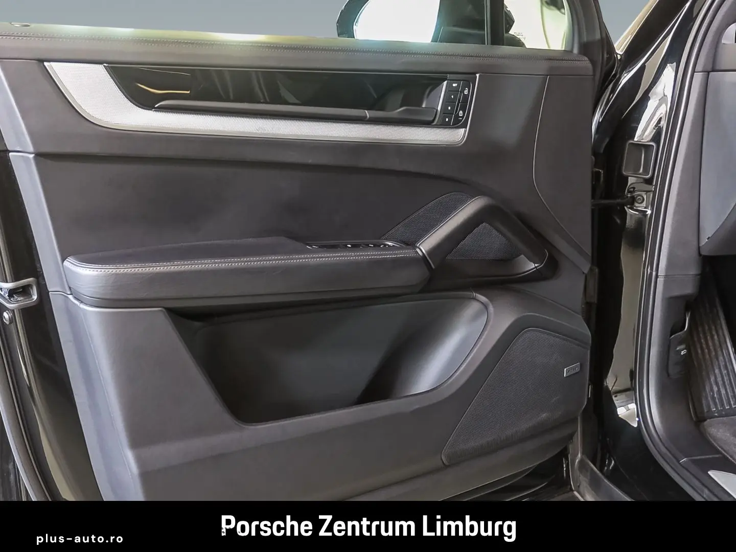 PORSCHE Cayenne S InnoDrive HA-Lenkung Sportabgas BOSE