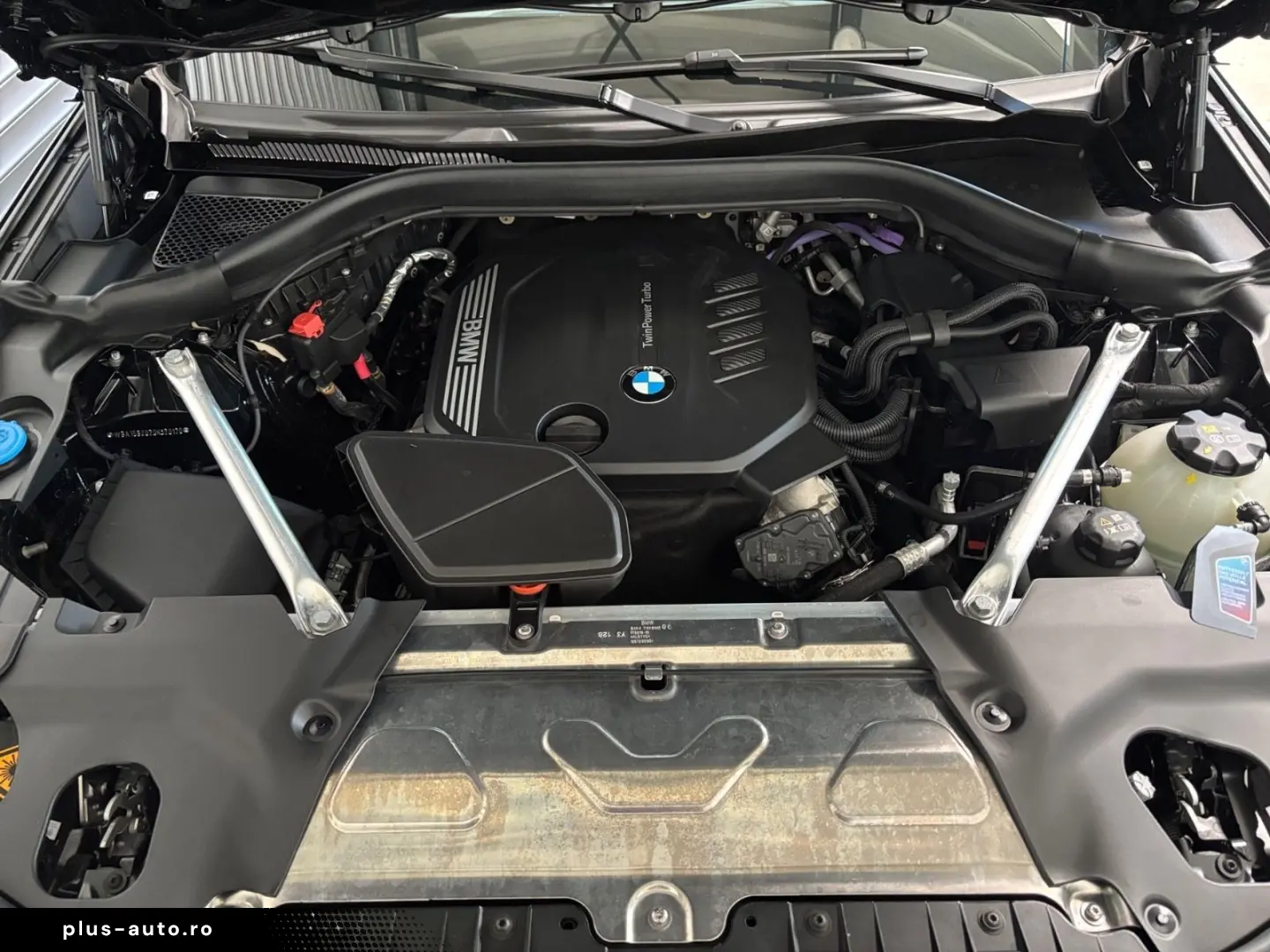 BMW X3 xDri 20d M Sport--DrivingProf AHK Pano HeadUp