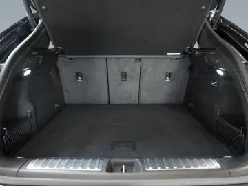 PORSCHE Macan 4 Surround View Luftfederung Panoramadach
