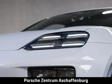 PORSCHE Macan 4 Electric Panoramadach Servolenkung Plus