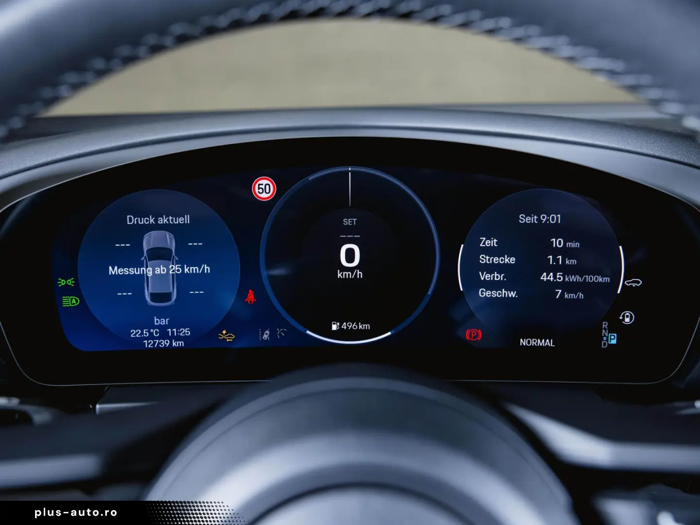 PORSCHE Macan 4 Electric Panoramadach Servolenkung Plus