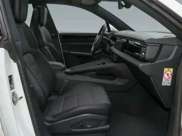 PORSCHE Macan 4 Abstandstempomat SurroundView LED-Matrix