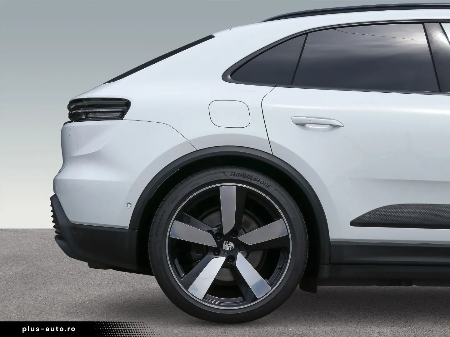 PORSCHE Macan 4 Abstandstempomat SurroundView LED-Matrix