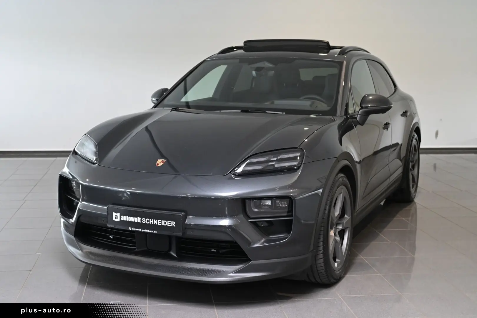 PORSCHE Macan 4 AHK Luftfederung Pano ACC HUD 21-Zoll