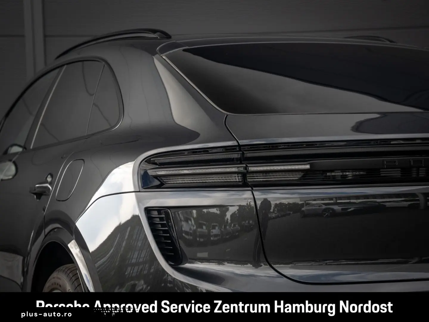 PORSCHE Macan Turbo Panorama BOSE 22-Zoll Sport Sound