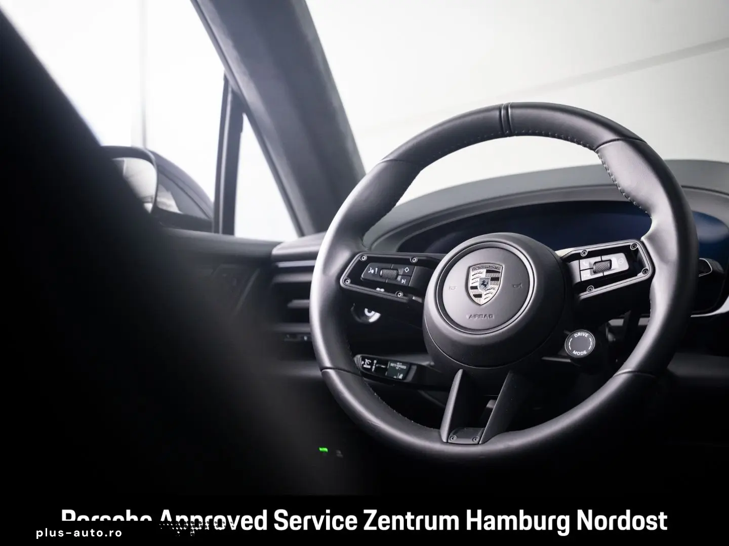 PORSCHE Macan Turbo Panorama BOSE 22-Zoll Sport Sound