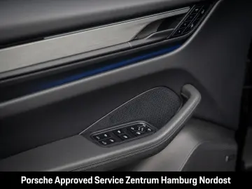 PORSCHE Macan Turbo Panorama BOSE 22-Zoll Sport Sound