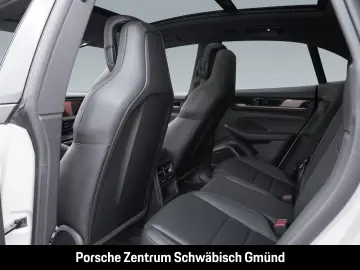 PORSCHE Macan 4 InnoDrive Surround-View BOSE PASM 21-Zol
