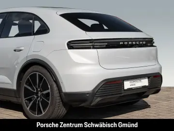 PORSCHE Macan 4 InnoDrive Surround-View BOSE PASM 21-Zol