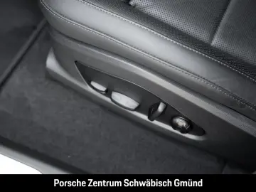 PORSCHE Macan 4 InnoDrive Surround-View BOSE PASM 21-Zol