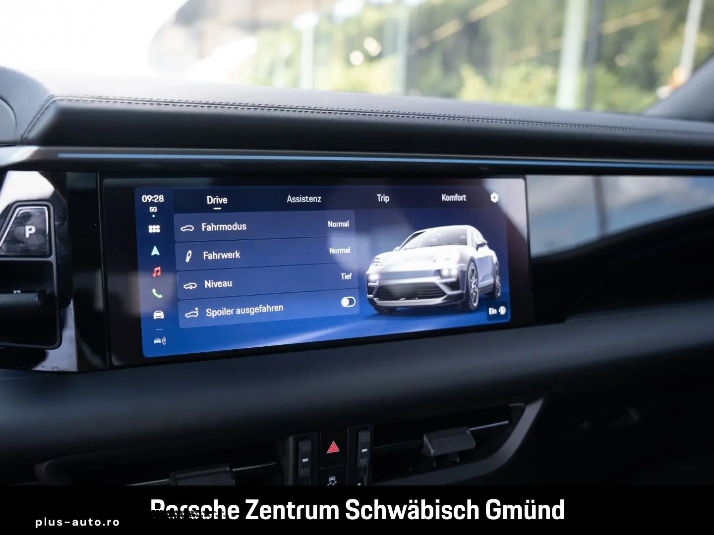 PORSCHE Macan 4 InnoDrive Surround-View BOSE PASM 21-Zol