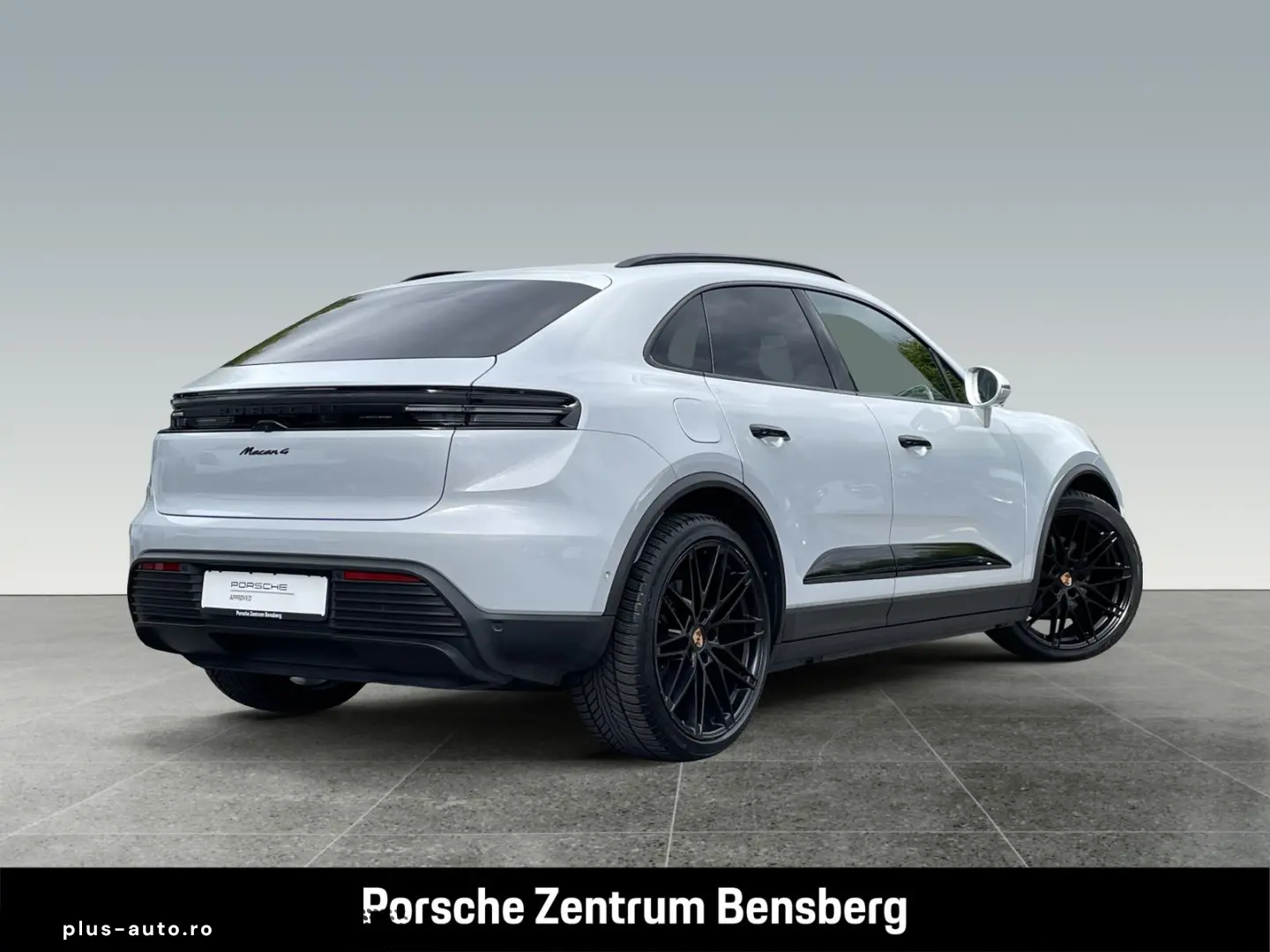 PORSCHE Macan 4 Electric