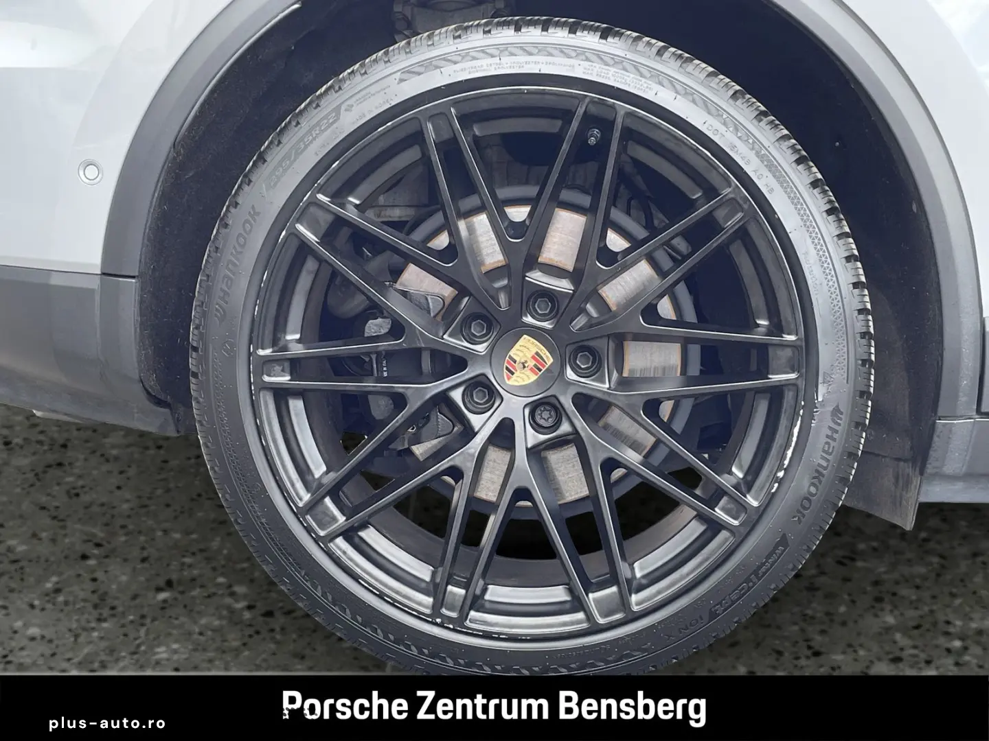 PORSCHE Macan 4 Electric