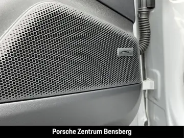 PORSCHE Macan 4 Electric